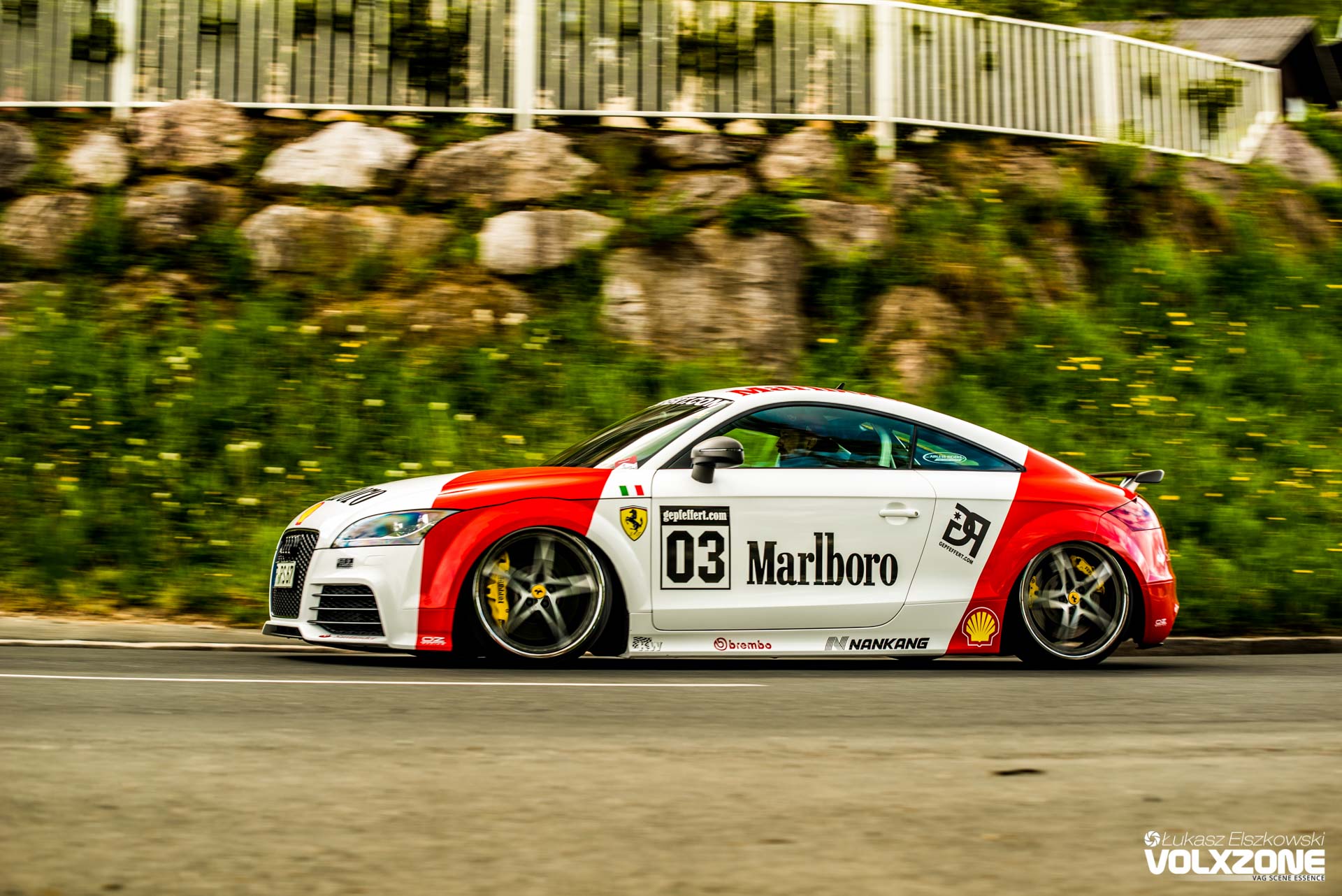 Audi TT RS Marlboro Gepfeffert